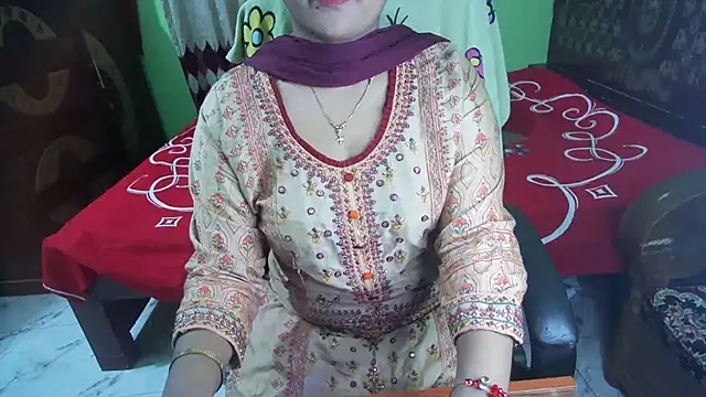 BengaliQueenStar
