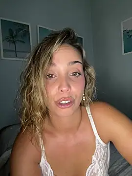 space_couple webcam
