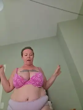 julimonroe webcam