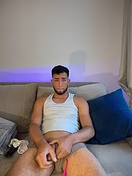 liam_bronw webcam