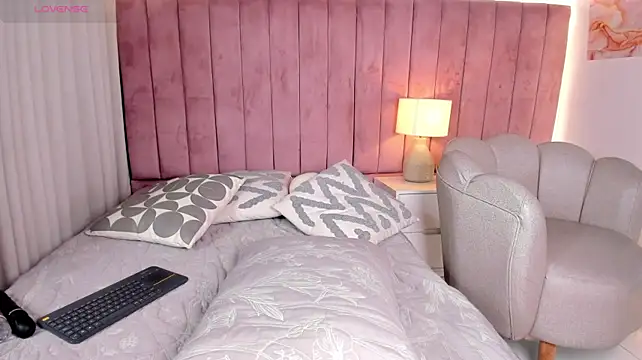 Elizabeth_rochee webcam