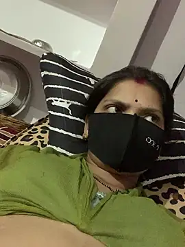 Simran_Khay webcam