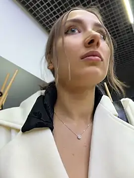 ICrazyOneIRL webcam