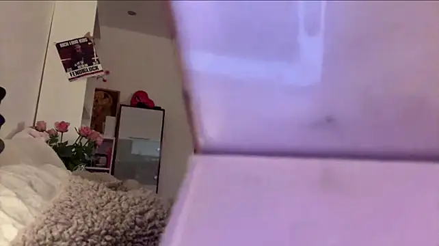 Alicekittyy webcam