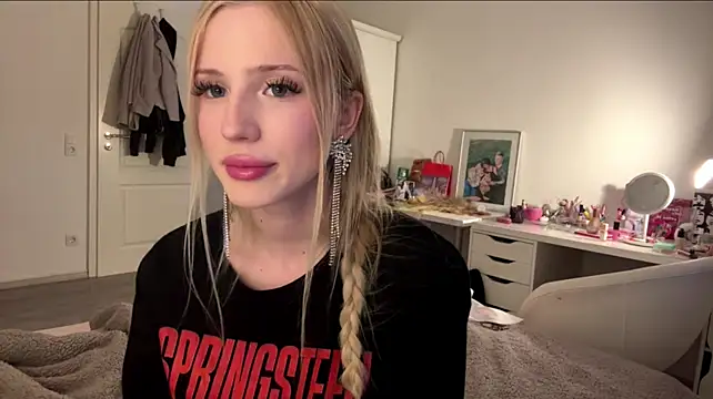 Alicekittyy webcam
