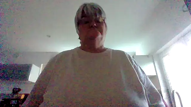 coquinesensuel live cam on StripChat