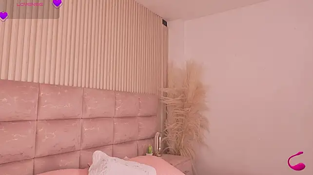 HannaRhodes webcam