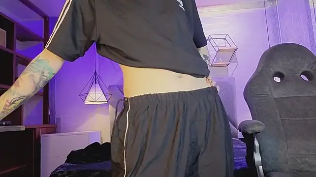 lhiamfitt10 webcam