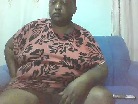 fat_ebonyqueen webcam