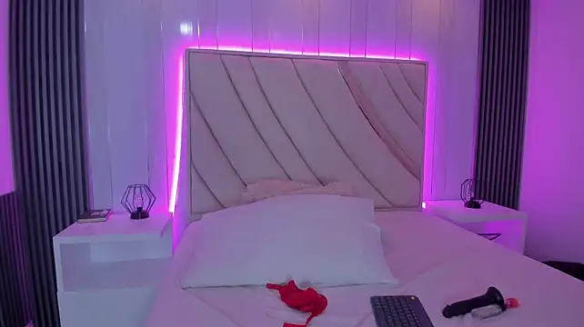 Linda_Miranda_ webcam