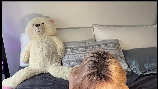 Kara_Grace webcam