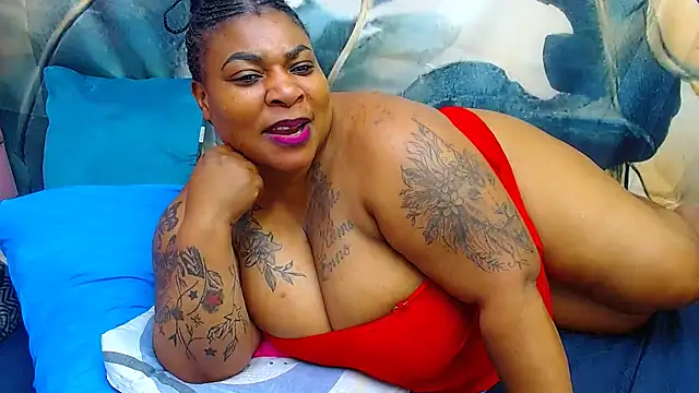 Ebonyhotass26 webcam