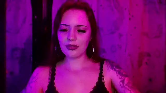 Alluring_Silk