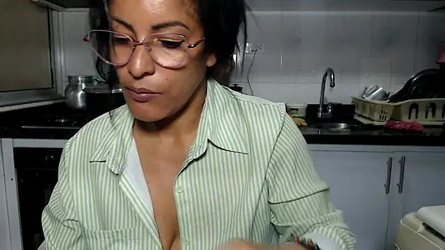 kateleyagrey webcam
