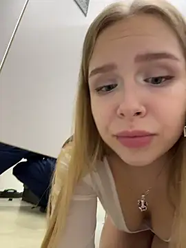 Liza_risky webcam
