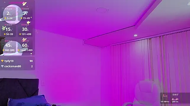 _sharlotte777 live cam on StripChat