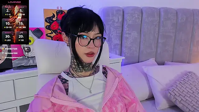 doll__bella