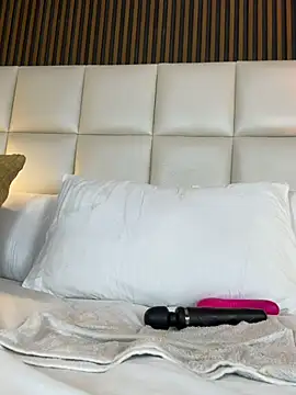 _BunnyNaugthy webcam