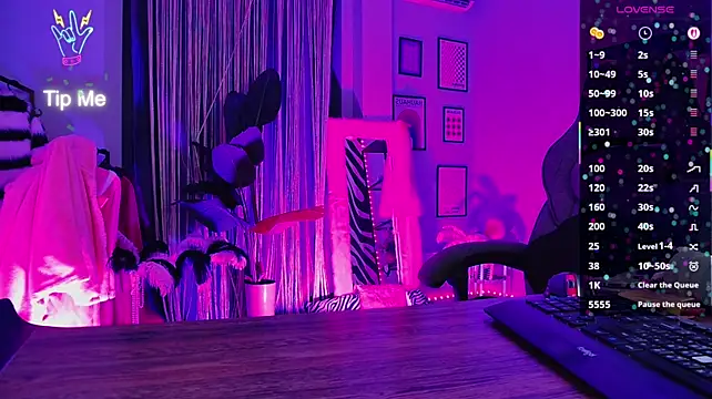 MaryHarrys live sex cam