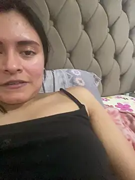 Debora9703 webcam