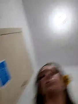 Bakedroll333 webcam