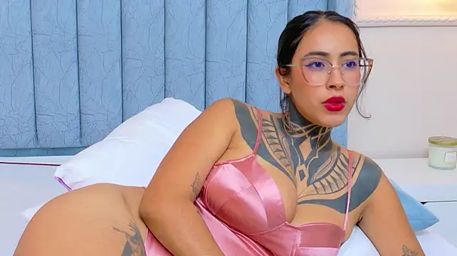 NicoleBlum webcam