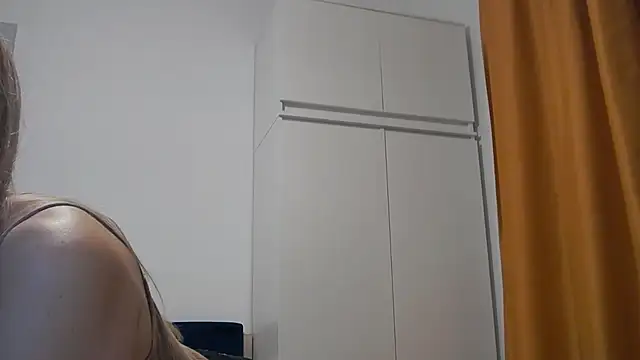 Lika_Soul webcam