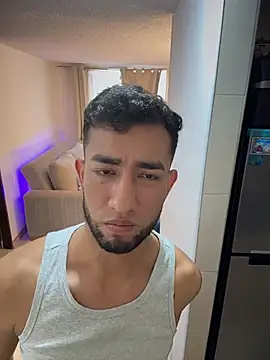 liam_bronw webcam