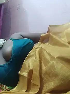 Tamil_revarhi721 live cam preview