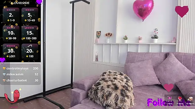 VelvetMouth_ webcam