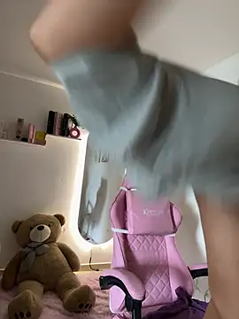 Jenn_Layton webcam
