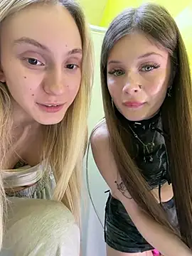 Pink_Kiss webcam