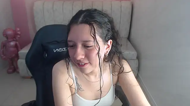 Alexaa_s live cam on StripChat