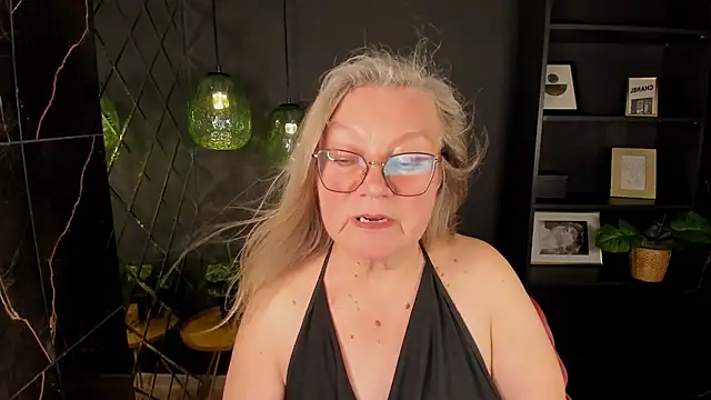 NataliMellow webcam