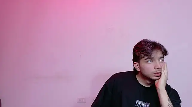 AliceandMax live cam preview