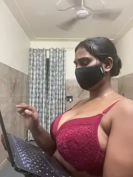 punjabi-kaur webcam