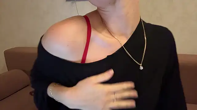 Azure_Velour webcam