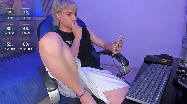 SamBlack_ webcam