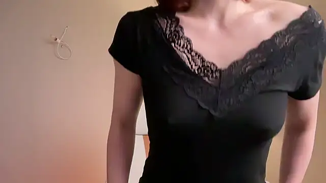 stacyluxxe webcam