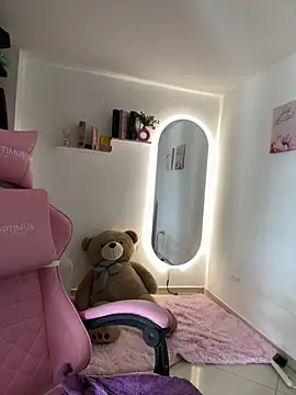 Jenn_Layton webcam