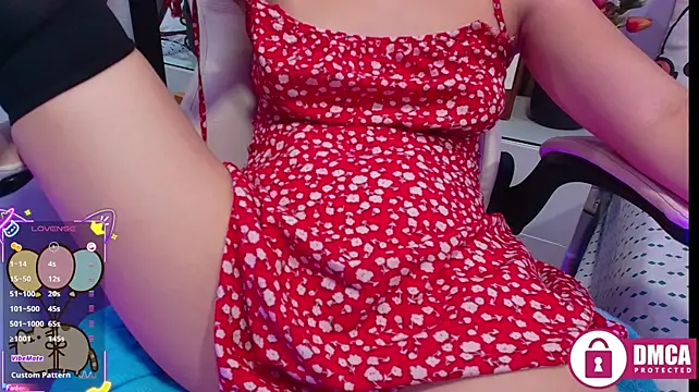 ana_gadot webcam