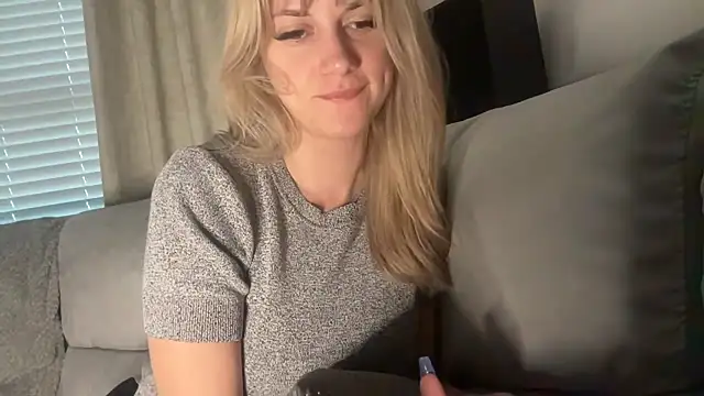 LustfulLuna_