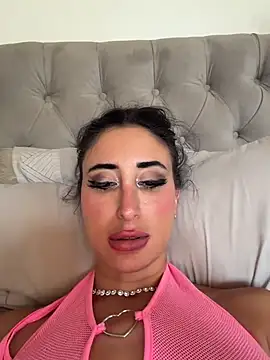 MiaFoxie_ webcam
