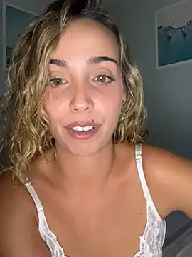 space_couple webcam