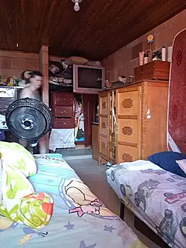Mikedotow webcam