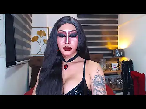 MeatyhorsecockMistress webcam