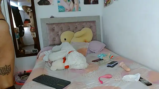 kim_hot69_ live cam preview