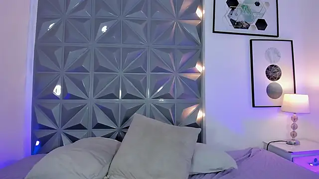 Cloe_Hill1