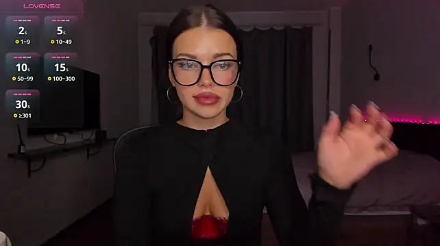 saykicklife (F young) - 2 fingers in pussy masturbate+striptease