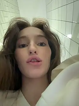 -missbehaving- webcam